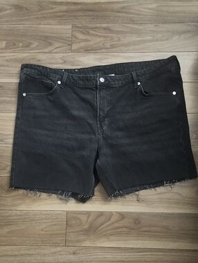 3/$15 🔥 Plus Size Women's Black Denim Cutoff Shorts 44" Waist